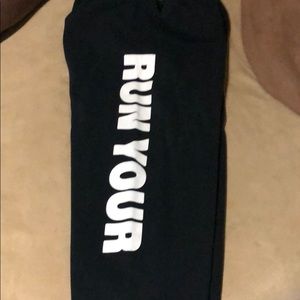 Jillian Michaels “run your ass off” sweat pants L